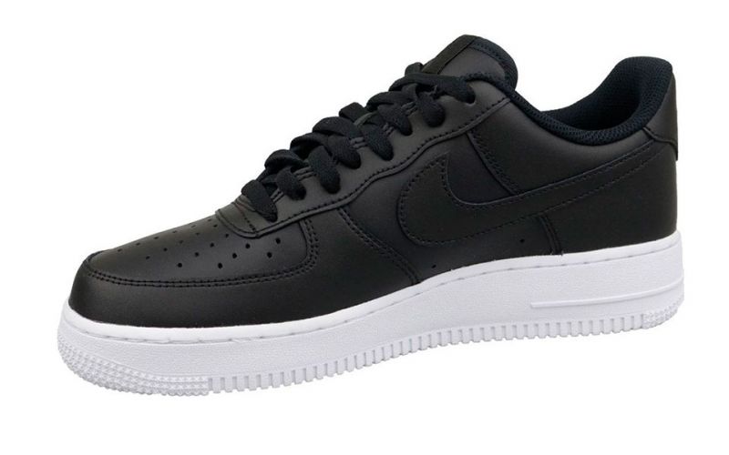 Nike Air Force 1 07 Noire - Élégance et Confort